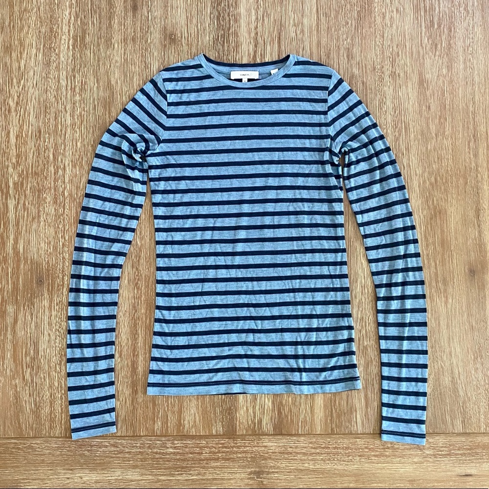 Vince Blue Striped Knit Long Sleeve Crewneck Shirt